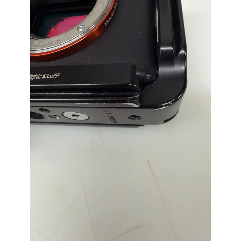 Sony Alpha a7S II Mirrorless Digital Camera BODY ONLY W/3 Batteries *USED*